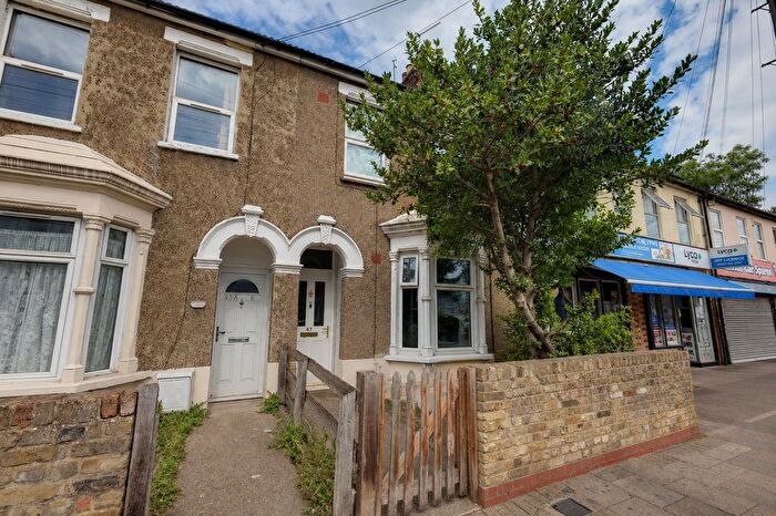 1 Bedroom Flat For Sale In Clarence Road, Grays, Essex, RM17
