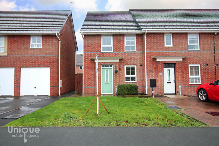 3 Bedroom End Of Terrace House For Sale In Hawthorn Drive, Thornton-Cleveleys, FY5
