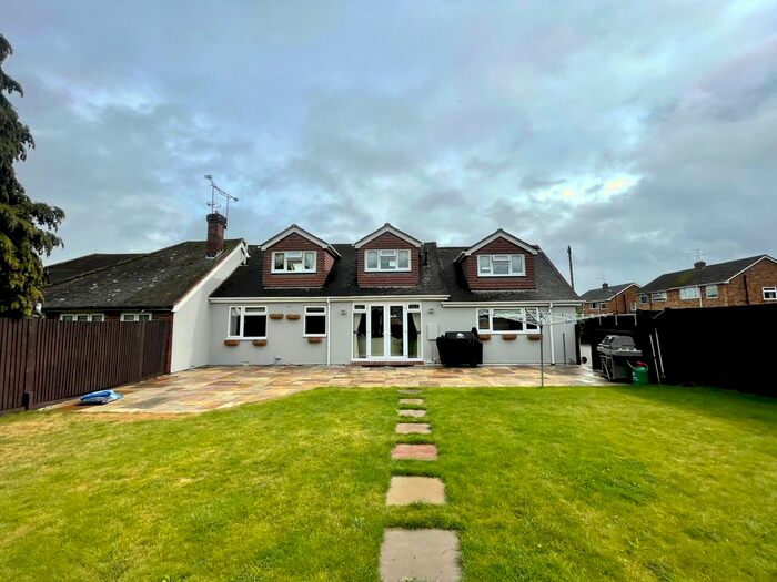 4 Bedroom Property To Rent In Chester Close, Ash, Aldershot, GU12