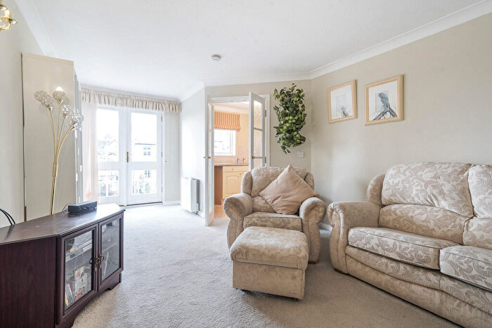 1 Bedroom Apartment For Sale In Blackhall Croft, Kendal, Cumbria, LA9