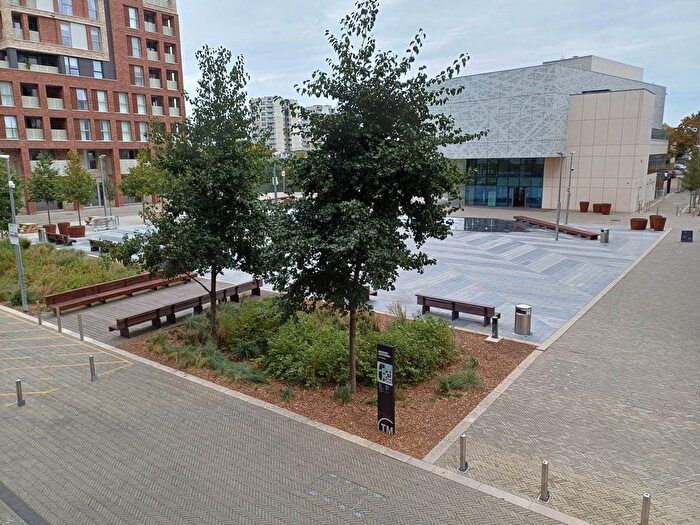 2 Bedroom Flat To Rent In Kite Close, London, SE2