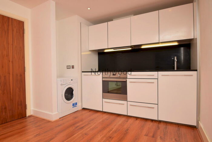 1 Bedroom Flat To Rent In College Street, Ipswich, IP4