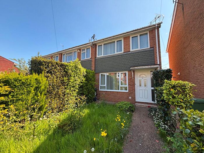 3 Bedroom House To Rent In Athlestan Road, St Leonards, EX1