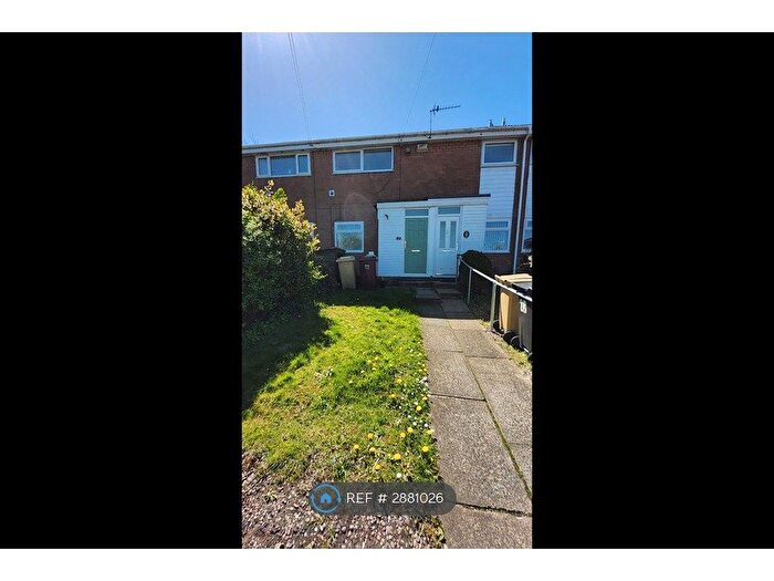 2 Bedroom Flat To Rent In Little Lever, Bolton, BL3