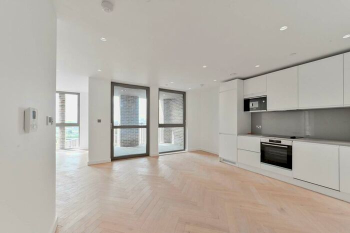 2 Bedroom Flat To Rent In Neasden, Neasden, London, NW10