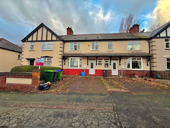3 Bedroom Property To Rent In Menin Road, Tipton, DY4