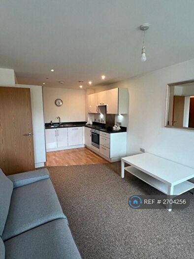1 Bedroom Flat To Rent In College Street, Southampton, SO14