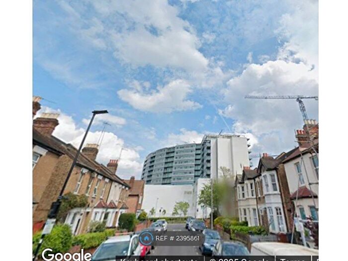 2 Bedroom Terraced House To Rent In First Floor, Hounslow, TW3