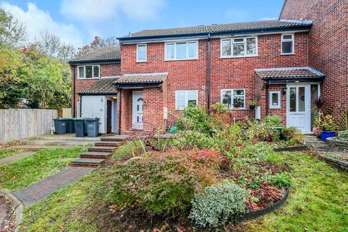 3 Bedroom House To Rent In Othello Drive, Waterlooville, Hampshire, PO7