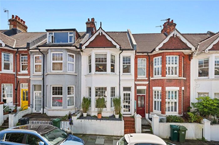 2 Bedroom Apartment For Sale In Addison Road, Hove, East Sussex, BN3