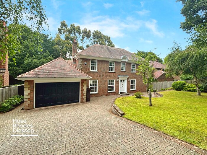 5 Bedroom Detached House For Sale In Hollybrooke Close, Shanklin, Isle Of Wight, PO37
