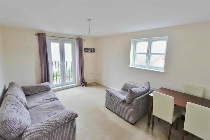 2 Bedroom Flat To Rent In Myrtle Crescent, Sheffield, S2