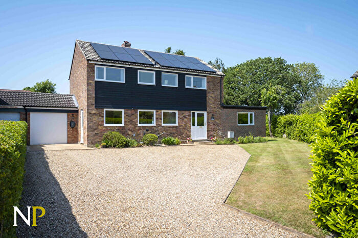 4 Bedroom Detached House For Sale In Orchard Close, Copford, Colchester, CO6