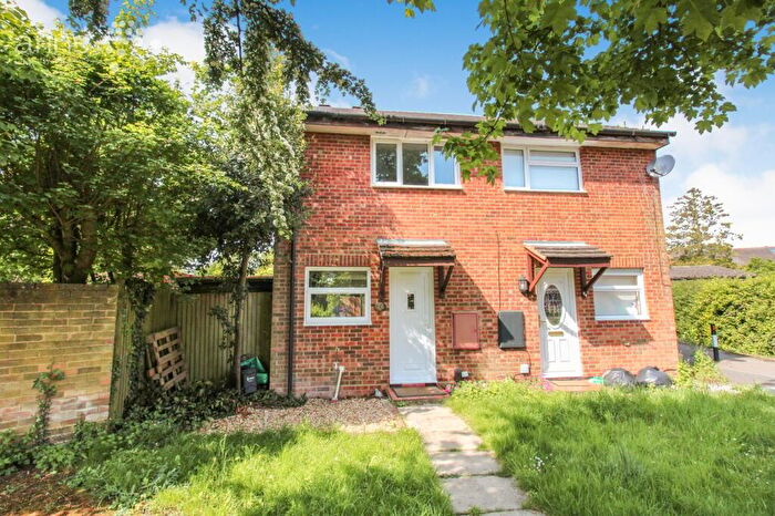 2 Bedroom End Of Terrace House To Rent In Huntingdon Close, Lower Earley, Reading, RG6