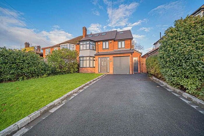 4 Bedroom Semi Detached House To Rent In Stonor Park Road, Solihull, B91