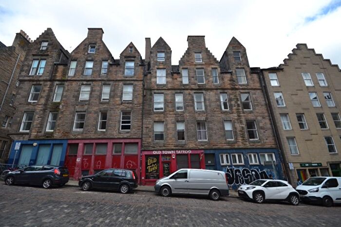 2 Bedroom Flat To Rent In Blackfriars Street, Central, Edinburgh, EH1