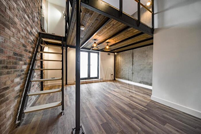 2 Bedroom Apartment For Sale In Sherborne Street, Birmingham, B16