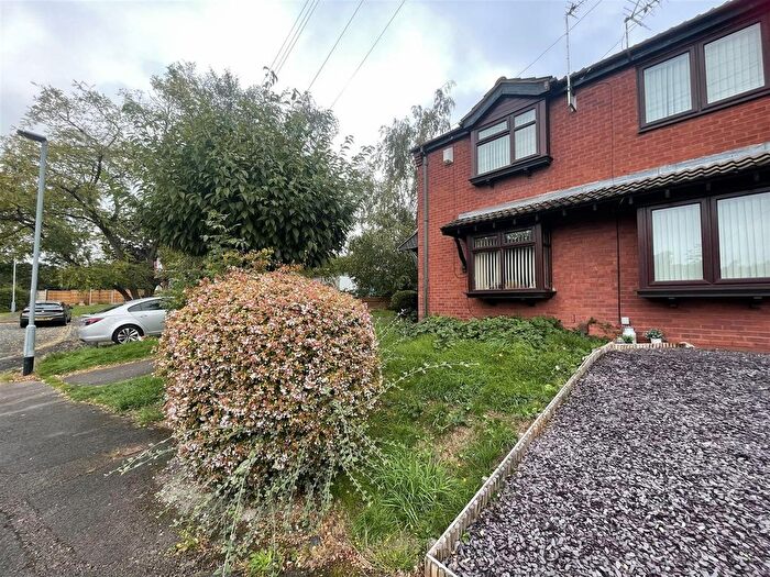2 Bedroom Semi-Detached House To Rent In Kestrel Close, Carlton, Nottinghamshire, NG4