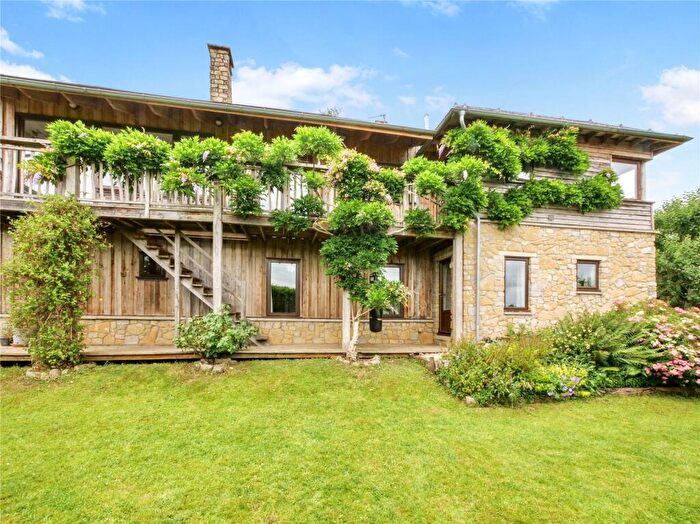 4 Bedroom Detached House To Rent In Bedroom Detached Property - Pensford, BS39