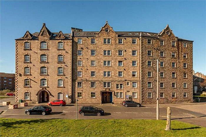 2 Bedroom Flat For Sale In Johns Place, Edinburgh, EH6