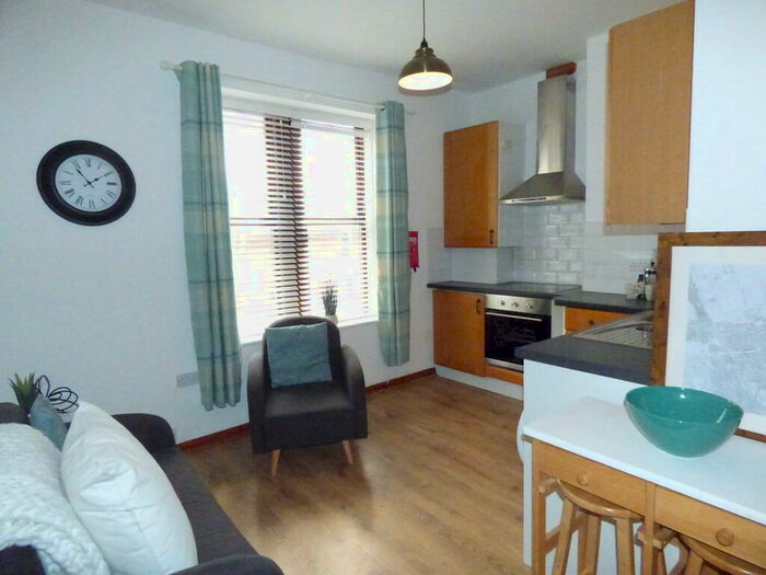 1 Bedroom Flat To Rent In Shields Road, Byker, NE6