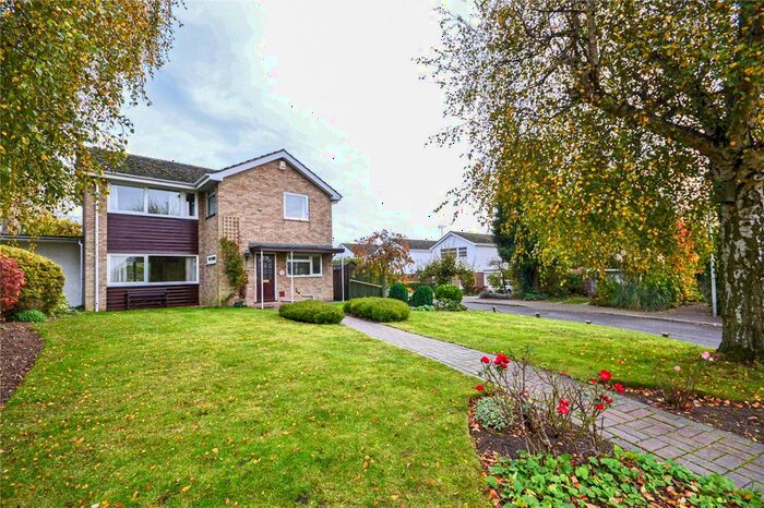 4 Bedroom Detached House To Rent In Rhugarve Gardens, Linton, Cambridge, CB21