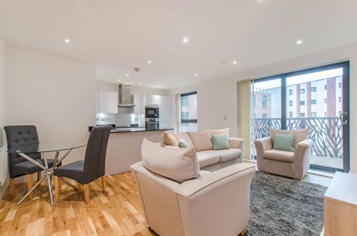 1 Bedroom Flat To Rent In Leven Road, Tower Hamlets, London, E14