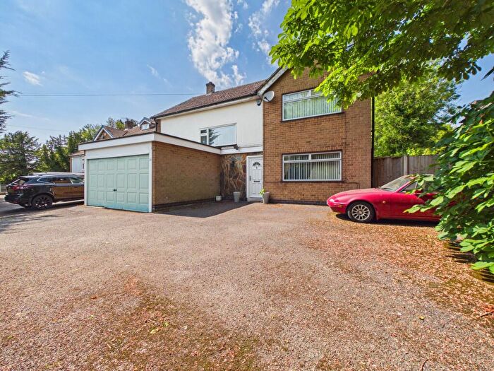 4 Bedroom Detached House For Sale In Burton Road, Derby, DE23