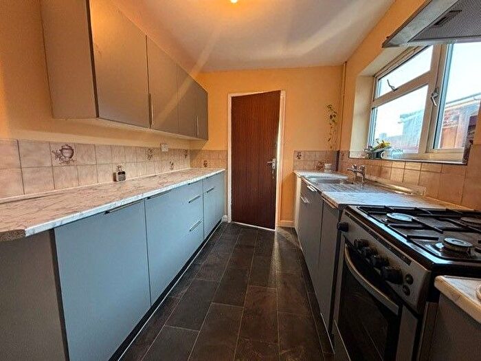 3 Bedroom Property To Rent In Hillary Street, Walsall, WS2