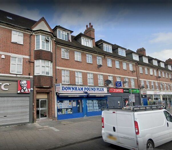 2 Bedroom Flat To Rent In Bromley Road, Downham, BR1