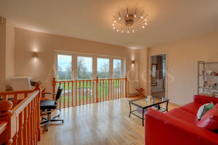 4 Bedroom Detached House For Sale In Main Street, Stapleton, LE9