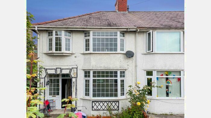 3 Bedroom Terraced House To Rent In Carmarthen Road, Cwmdu, Swansea, SA5
