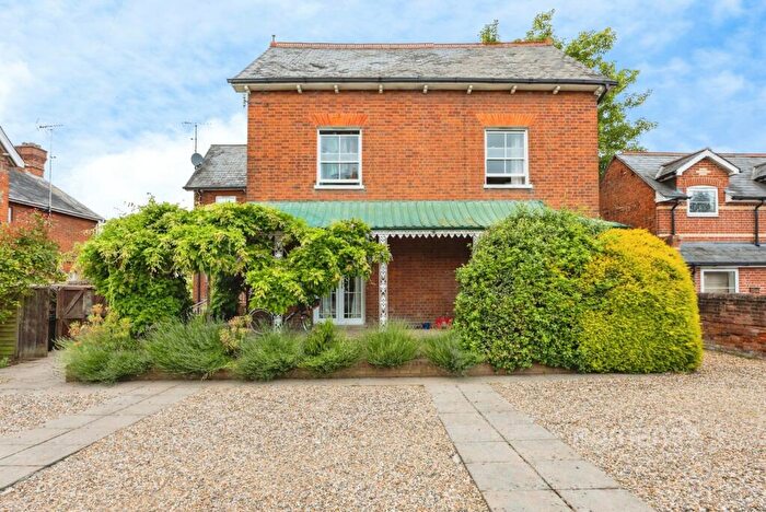 1 Bedroom Flat To Rent In Brunswick Hill, Reading, RG1
