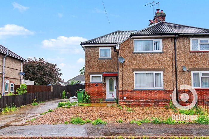 3 Bedroom Semi-Detached House For Sale In Hulton Road, Gaywood, King's Lynn, PE30