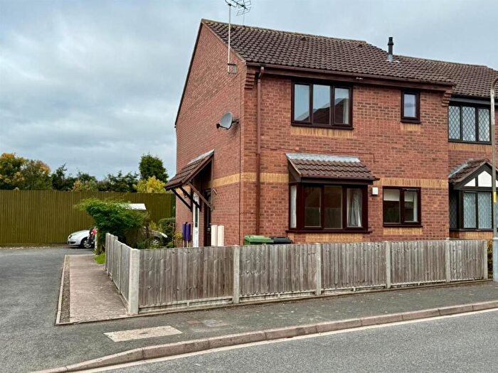 1 Bedroom End Of Terrace House For Sale In Regent Gardens, Hereford, HR1