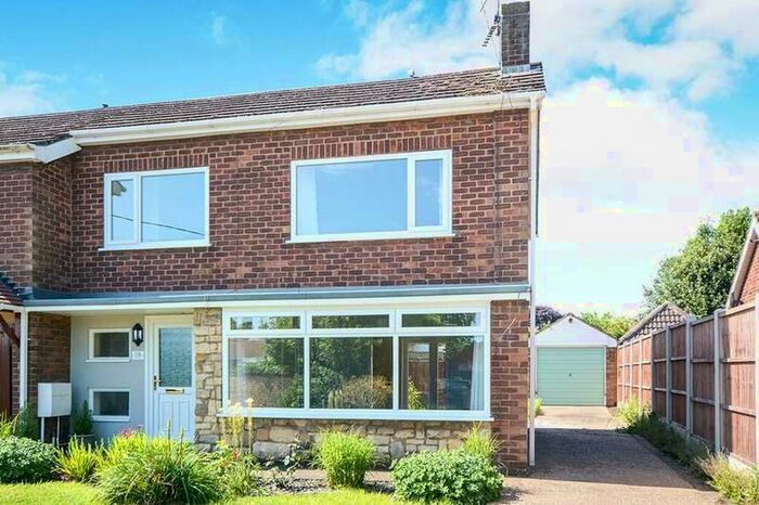 3 Bedroom Semi-Detached House To Rent In Water Lane, North Hykeham, LN6