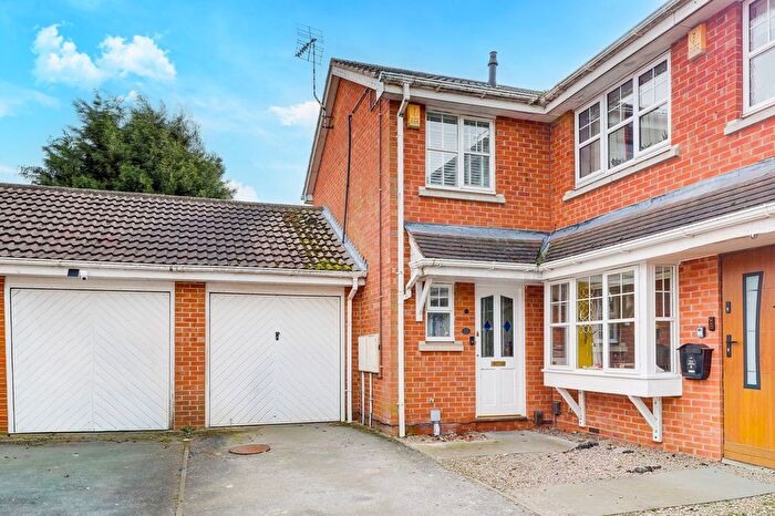 3 Bedroom End Terrace House For Sale In Langton Close, Colwick, NG4