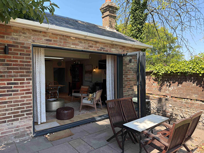 3 Bedroom Semi Detached House To Rent In Durweston, DT11