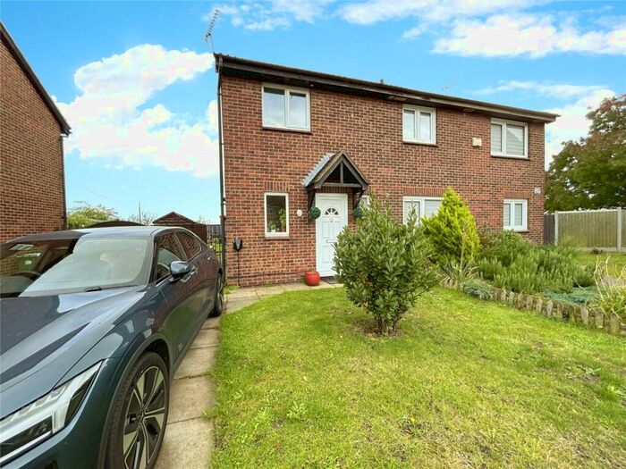2 Bedroom Semi-Detached House To Rent In Wyatt Road, Crayford, Dartford, DA1