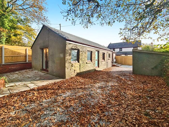 2 Bedroom Cottage To Rent In The Barn, Ty Coch Farm, Neath, SA10