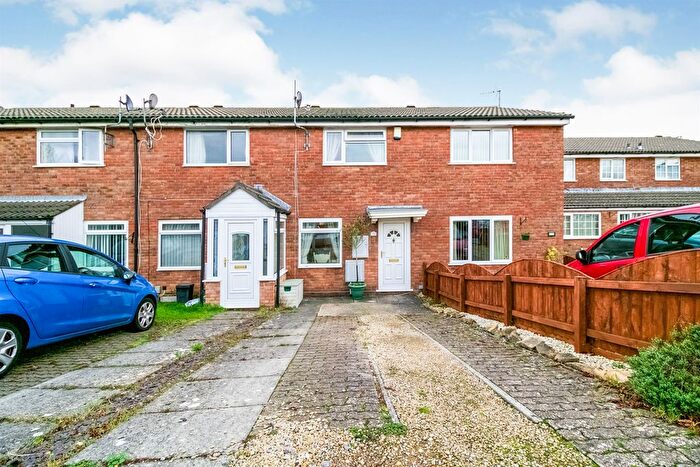 2 Bedroom Terraced House For Sale In The Pastures, Barry, CF62