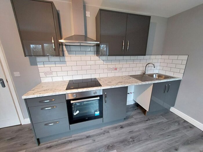 1 Bedroom Flat To Rent In The Green, Bloxwich, Walsall, WS3