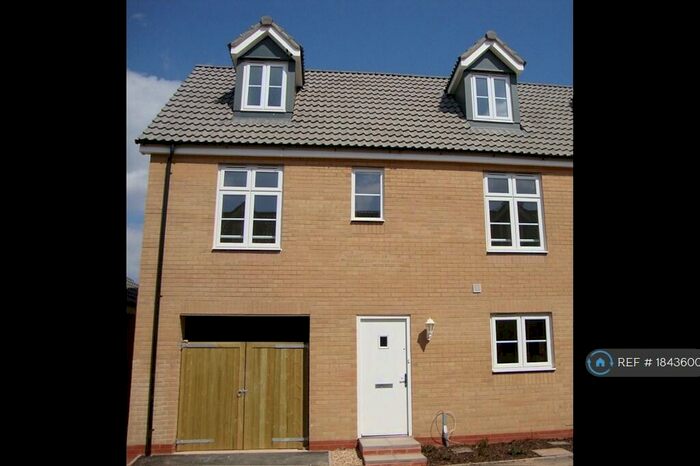 3 Bedroom Semi-Detached House To Rent In Caroline Avenue, Exeter, EX2