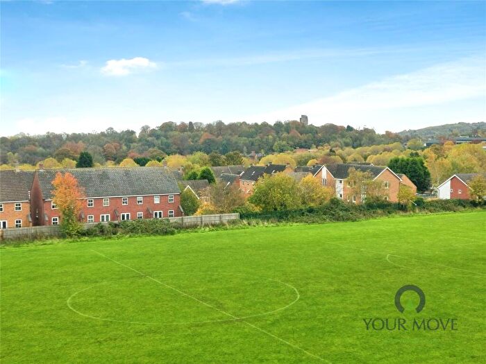 2 Bedroom Flat For Sale In Southgate Way, Dudley, West Midlands, DY1