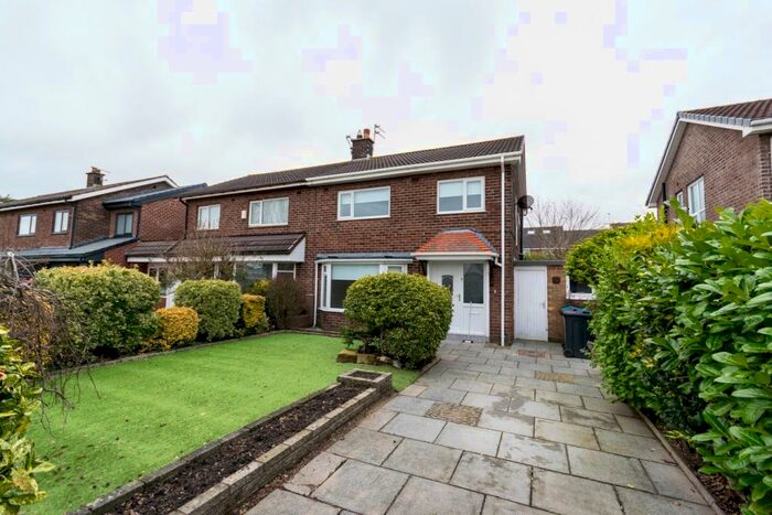 3 Bedroom House To Rent In Preston Road, Lytham St Annes, FY8