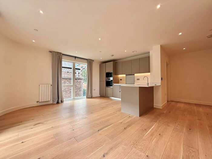 2 Bedroom Flat To Rent In Europa House, No Street, Woolwich, London, SE18