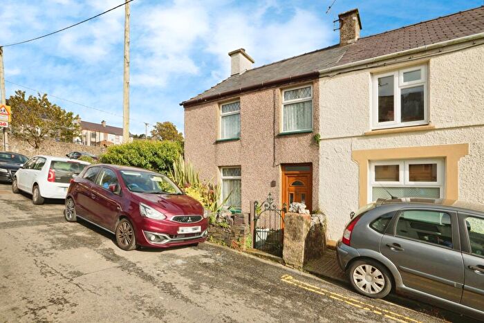 2 Bedroom Semi-Detached House For Sale In Ffordd Penllwyn, Talysarn, Caernarfon, Gwynedd, LL54