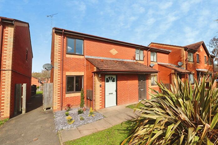 2 Bedroom End Terrace House For Sale In Woodfield Avenue, Lincoln, LN6