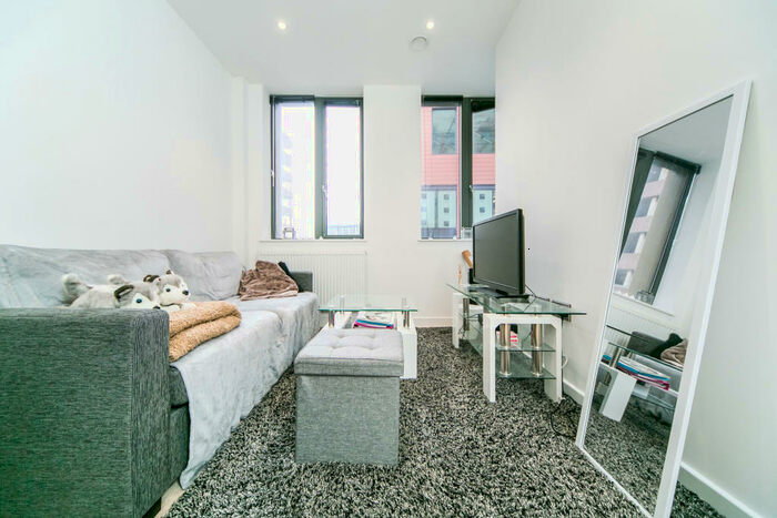 1 Bedroom Apartment To Rent In Garrard House, Reading, RG1