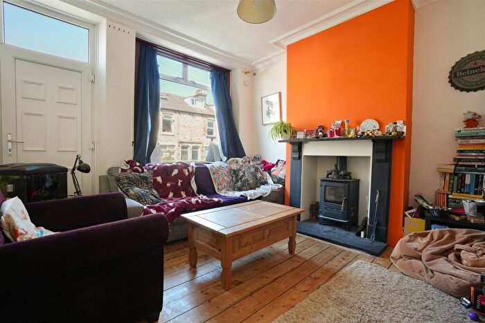 3 Bedroom Terraced House For Sale In Coombe Road, Crookes, S10